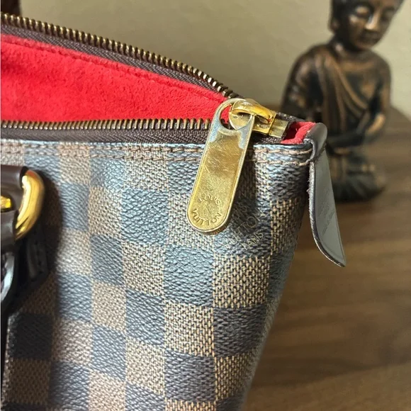 Authentic, Louis Vuitton Brown Checkered Tote with Gold Accents - Picture 8 of 16